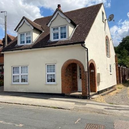 37 The Street, Weeley, Clacton On Sea, Essex Co16 9Jd Dış mekan fotoğraf